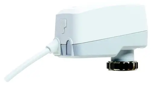 Weißer Stellantrieb mit Anschlussleitung und rundem Verbindungsstück. Hergestellt von IMI Hydronic Engineering.